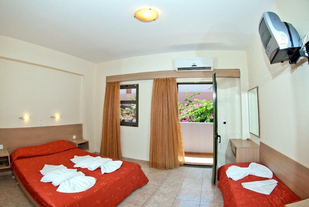 Stella-Katrin Hotel Platanes  Exterior photo