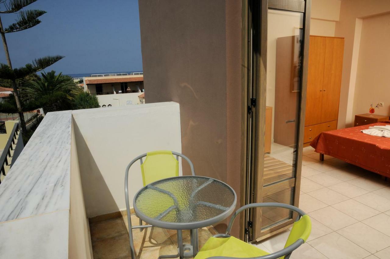 Stella-Katrin Hotel Platanes  Exterior photo